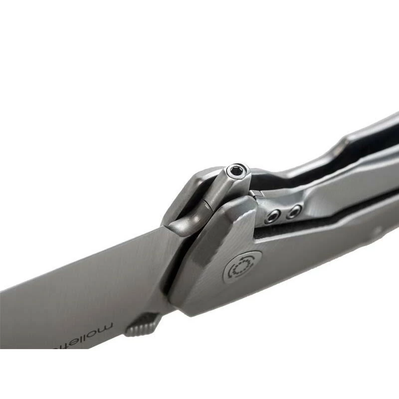 Couteau LionSteel Tre Fibre De Carbone Titanium Gris 4 Couteau LionSteel Tre Fibre De Carbone Titanium Gris – Image 4