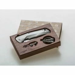 Couteau LionSteel Tre Titanium Gris -Des Couteaux Soldes Magasin couteau lionsteel tre titanium gris 2